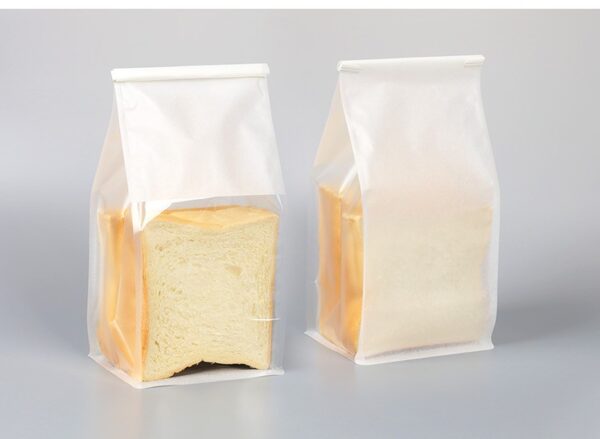 ถุงขนมปังสีขาว มีหน้าต่าง ลวดรัด ขนาด 13x10.8x28 cm.(ยxกxส)3