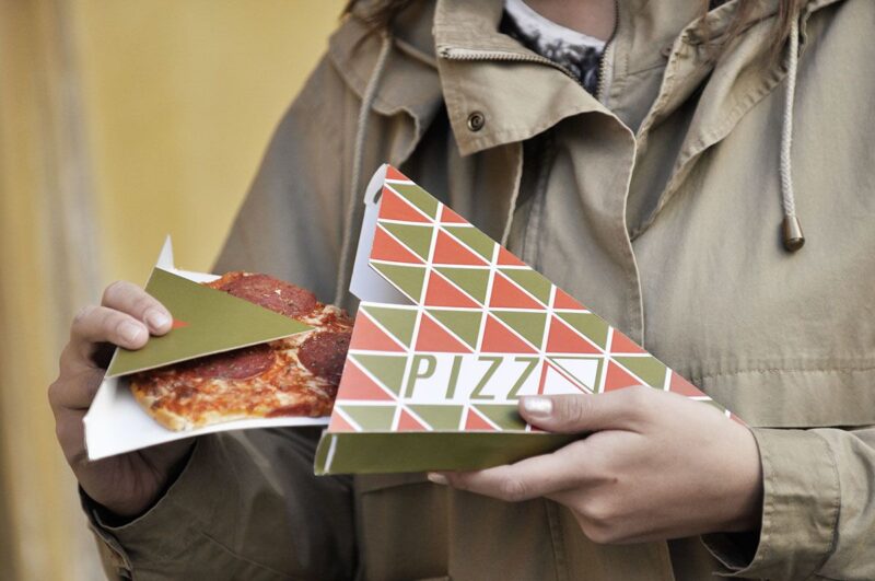 PIZZAECK Packaging Design